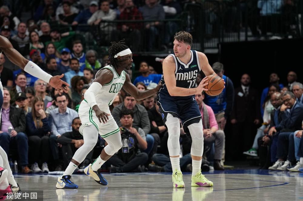 赛季中为球 赛季中为球