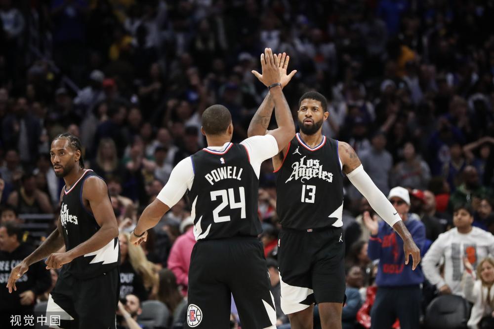 借此机会 借此机会