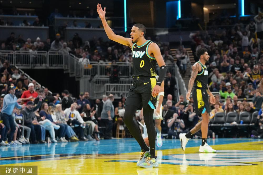 巴黎人报：于帕参加欧国联半决赛的希望在减小，卡马文加无缘.