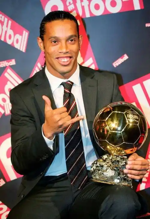 英超赛场上 英超赛场上